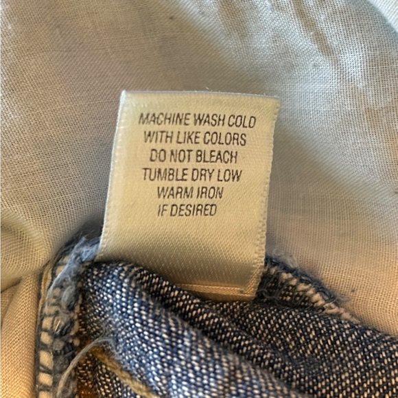 CJ Banks Women’s Denim Shorts High Waist Cinch Back Buckle Button 4 Pockets 24W. - Picture 4 of 9